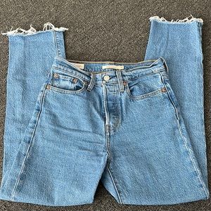 Levi’s Wedgie Straight